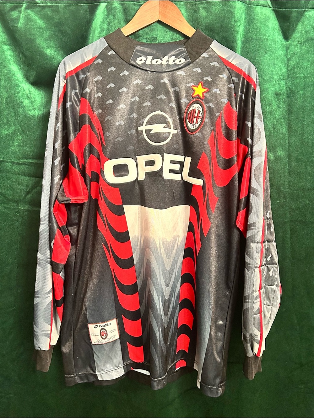 Lotto 1997-98 AC Milan GK Shirt Size XL